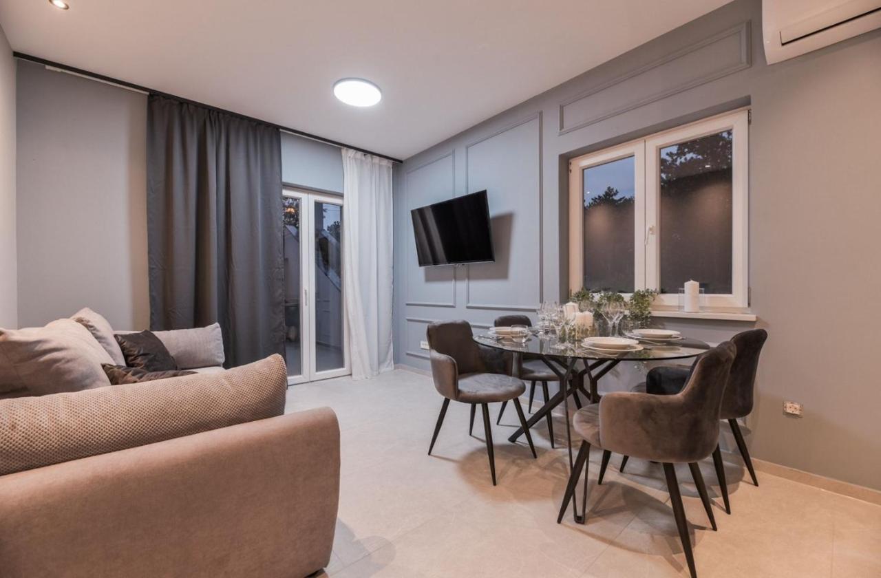 Luxury Apartments Villa Lacrima Šilo Dış mekan fotoğraf