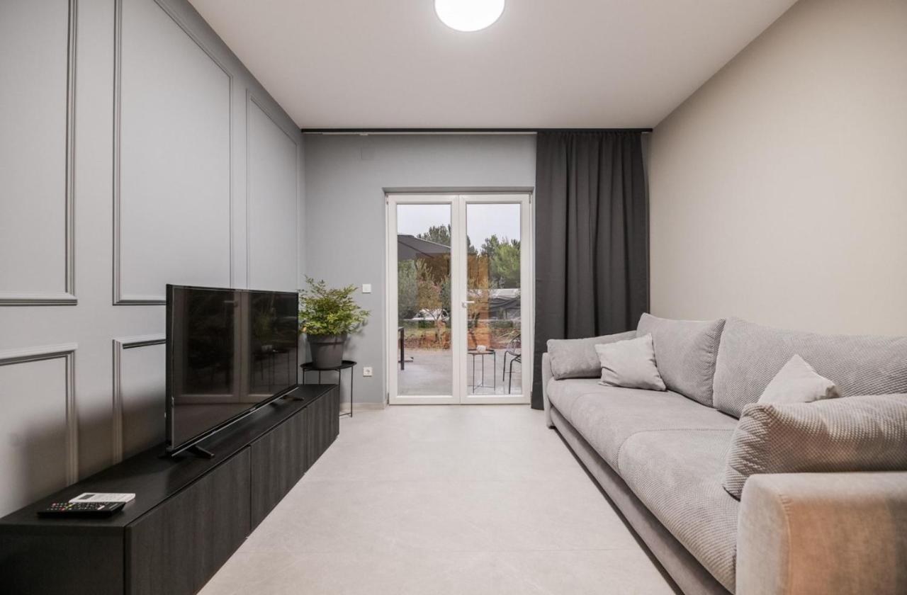 Luxury Apartments Villa Lacrima Šilo Dış mekan fotoğraf