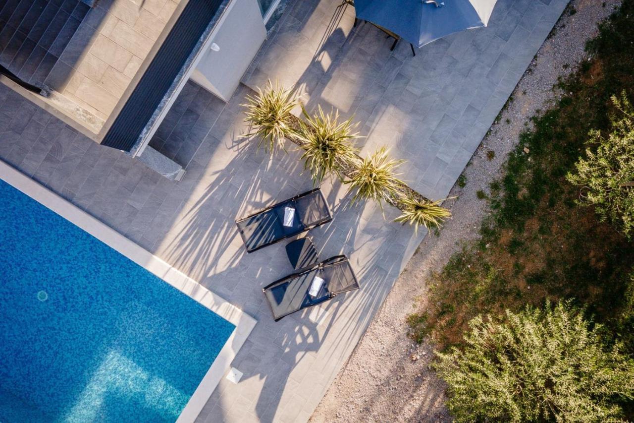 Luxury Apartments Villa Lacrima Šilo Dış mekan fotoğraf